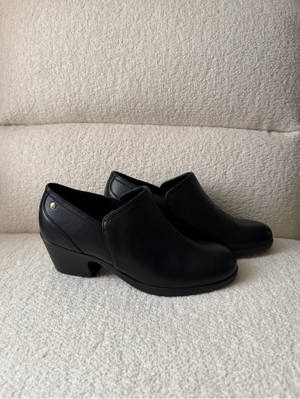 Women’s Black Low Heel Slip-On Mules
